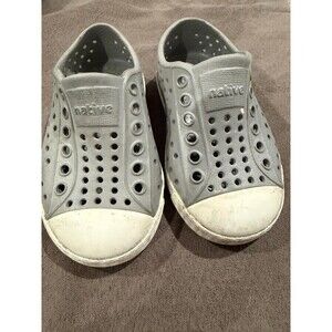Natives size 5